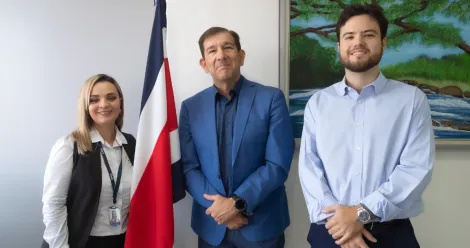 Alianza entre Grupo CMA y Universidad Latina Impulsa la Formación de Talento en Ingeniería y Tecnología