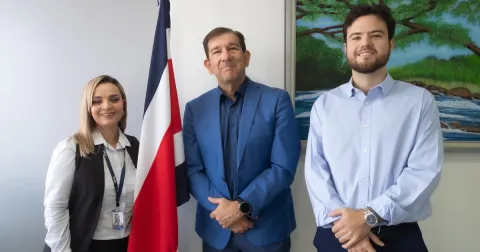 Alianza entre Grupo CMA y Universidad Latina Impulsa la Formación de Talento en Ingeniería y Tecnología